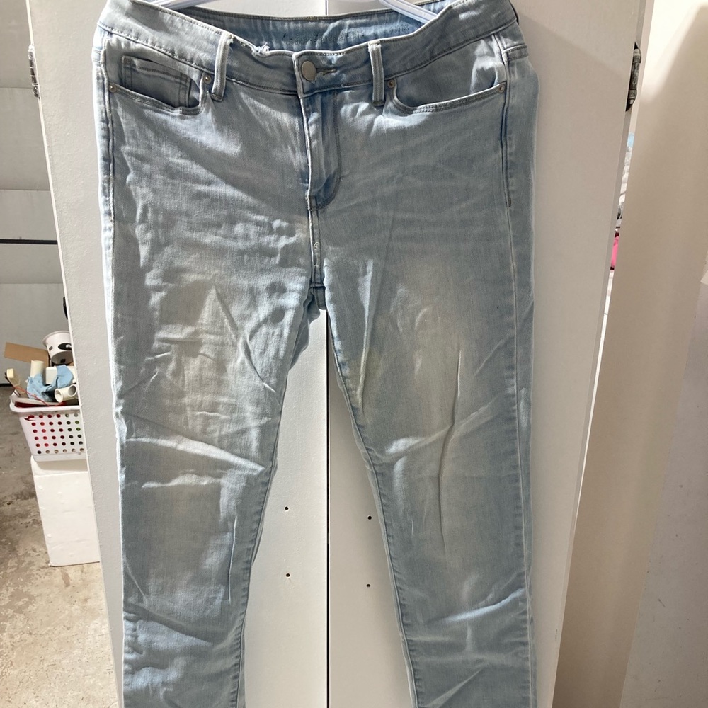 Calvin Kliens light blue Jean.